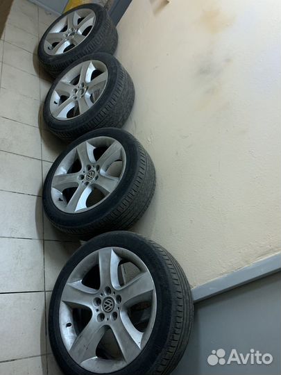 Комплект летних колес r19 235 50