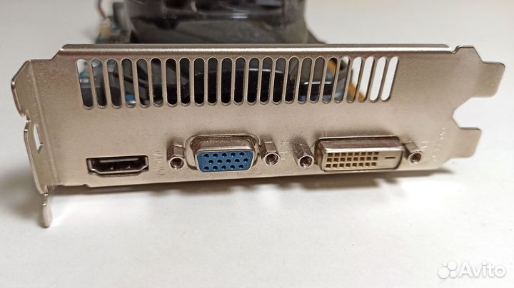 Видеокарта Sapphire Radeon HD6670 1Gb gddr5