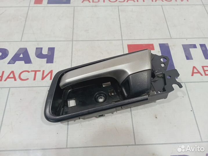 Ручка двери внутренняя левая Toyota Land Cruiser Prado (J150) 67606-60090-C0