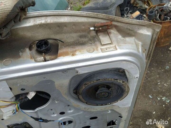 Дверь передняя левая Opel Corsa B 1999