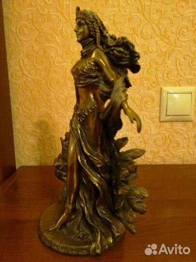 Статуэтка Богиня Семейного счастья Гера