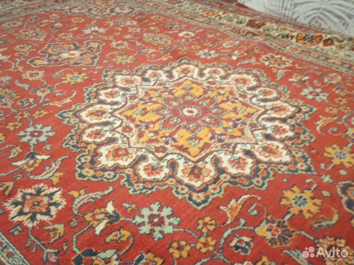 Ковер 2 на 3 бу