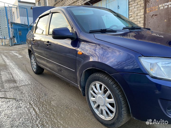 LADA Granta 1.6 МТ, 2015, 190 023 км