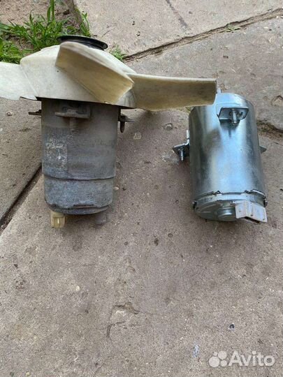 Моторчик вентилятора охлаждения радиатора Audi 80