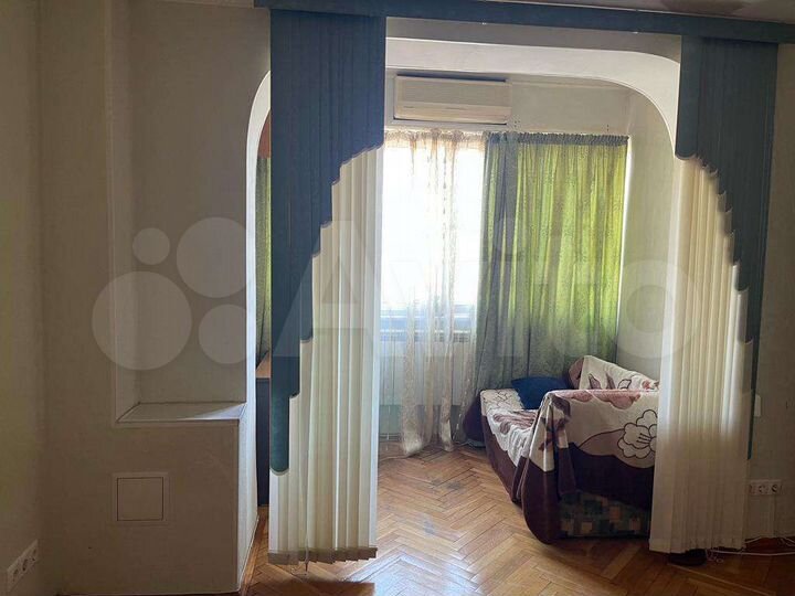 2-к. квартира, 52 м², 9/12 эт.