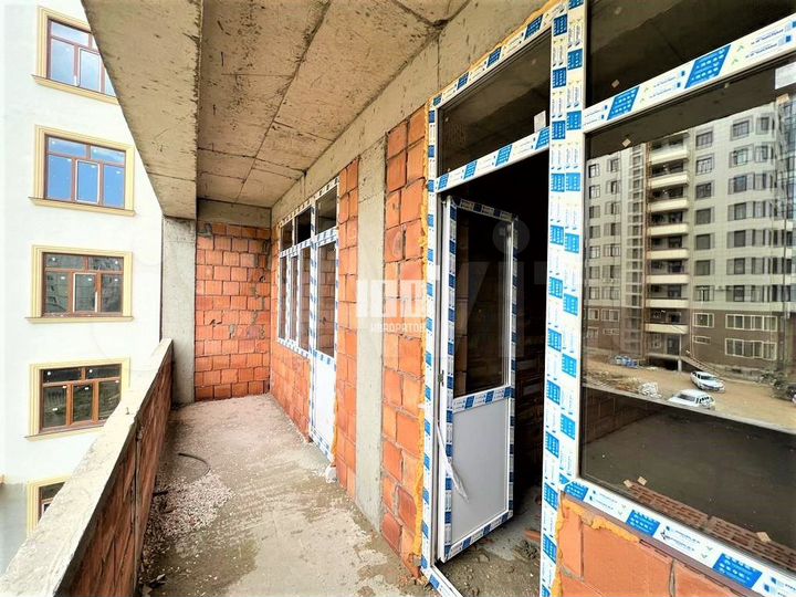 3-к. квартира, 126 м², 4/9 эт.