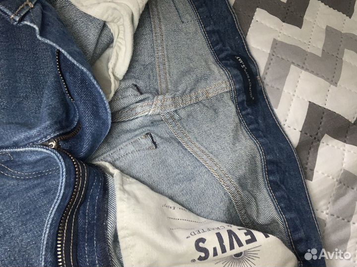 Джинсы levis