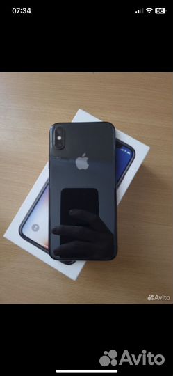 iPhone X, 64 ГБ