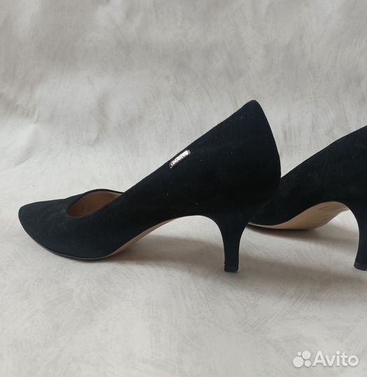 Туфли loriblu 38-38,5 Италия, kitten heels