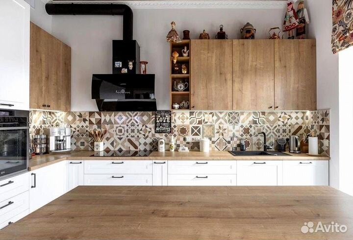 Кухонный гарнитур угловой в потолок и с островом