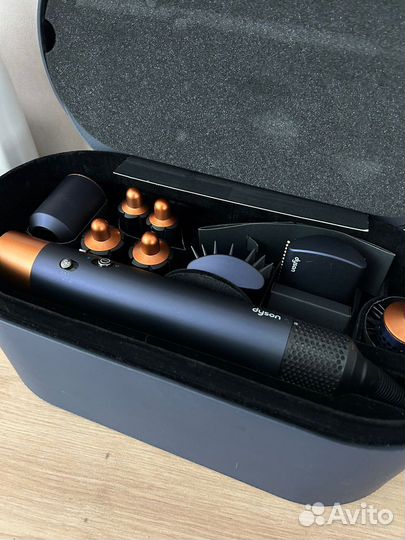 Dyson airwrap complete