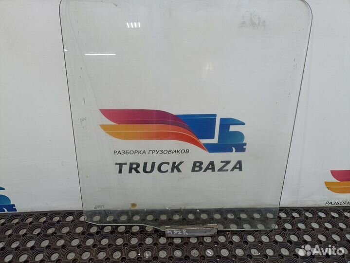 Стекло двери правое Man L2000