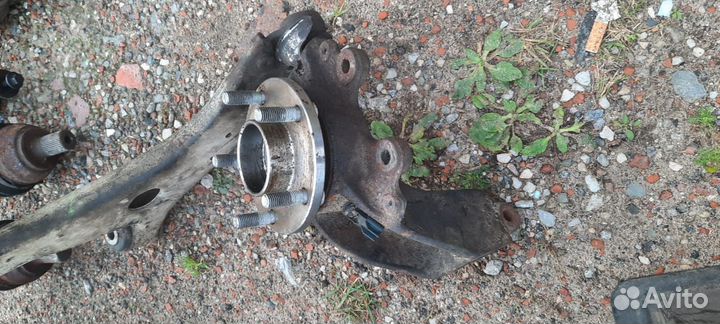 Поворотный кулак форд фокус 2