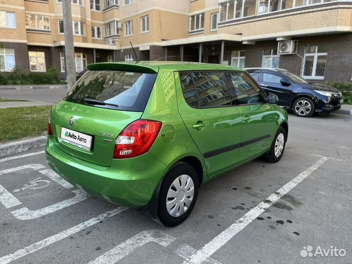 Skoda Fabia 1.6 AT, 2012, 155 000 км