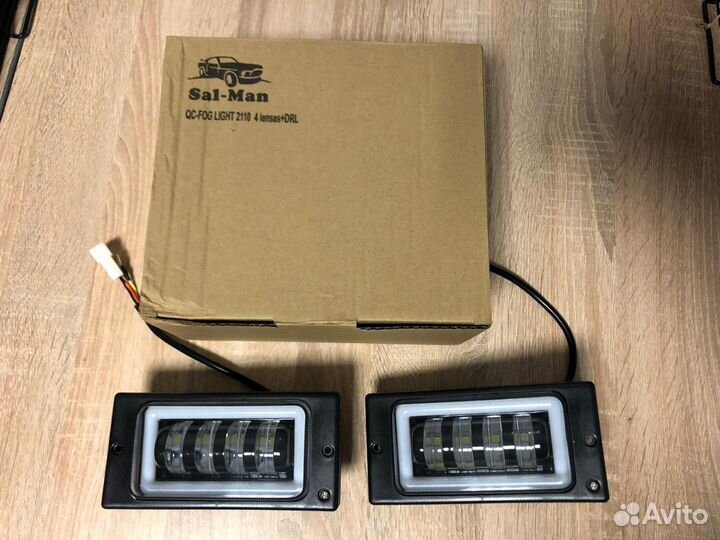 LED птф ваз 2114-2110 4 линзы 40W с дхо Sal-Man