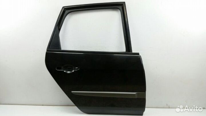 Дверь задняя правая Renault Scenic JM1E K9K732