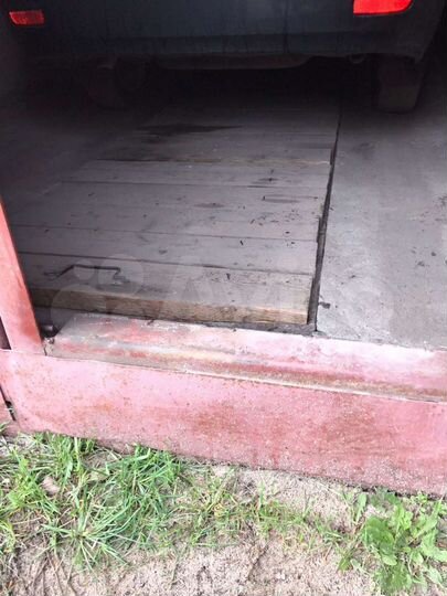 Гараж, > 30 м²