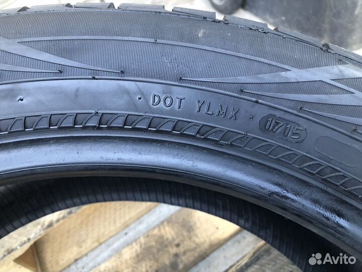 Nokian Tyres zLine SUV 245/50 R20