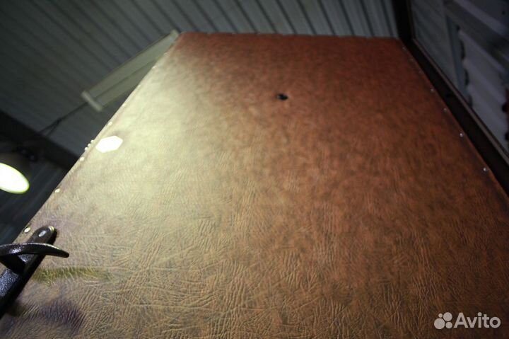 Дверь входная металлическая