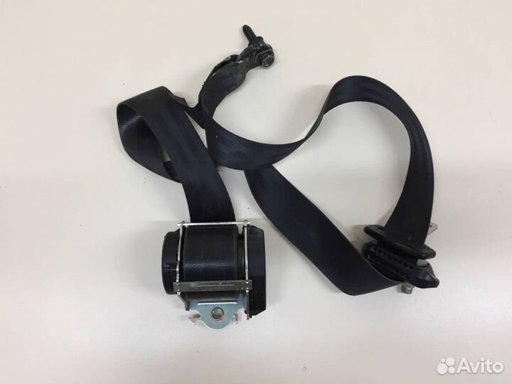 Ремень безопасности LADA Largus 2012