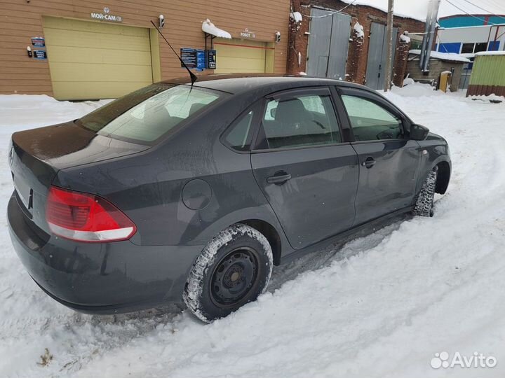 Volkswagen Polo 1.6 МТ, 2012, 295 000 км