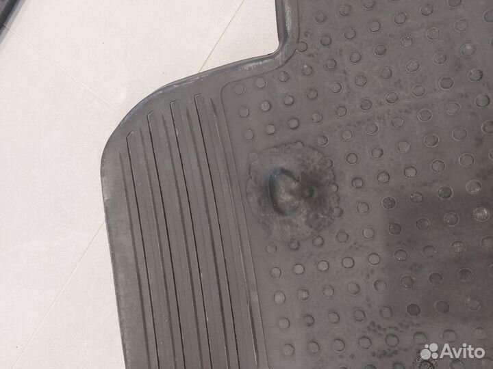 Коврики оригинал шкода а 5