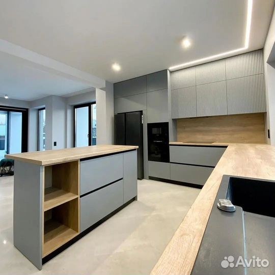 Кухня с островом