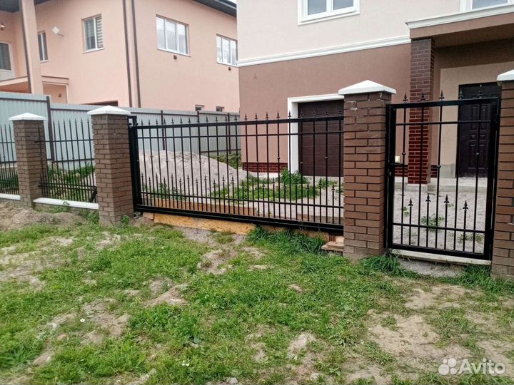 Ворота откатные, распашные, козырьки, балконы, лес