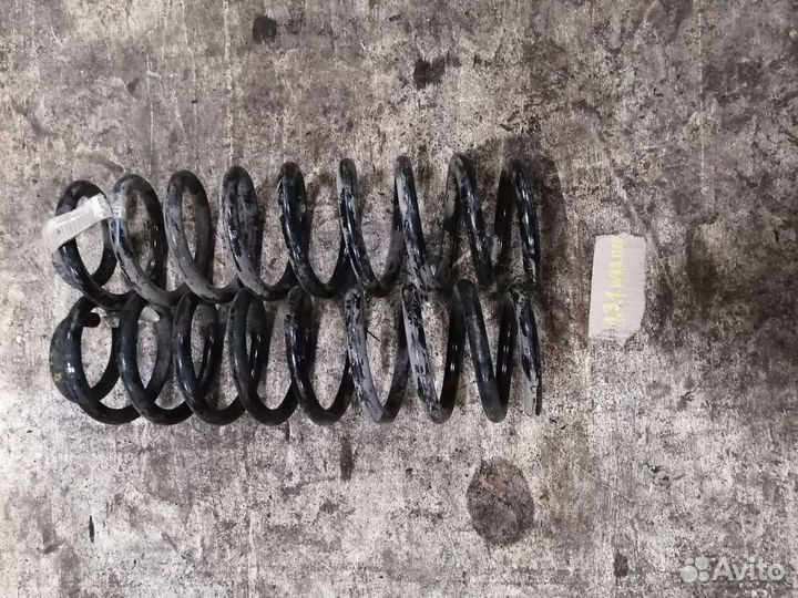 Пружина передняя Jeep Wk2