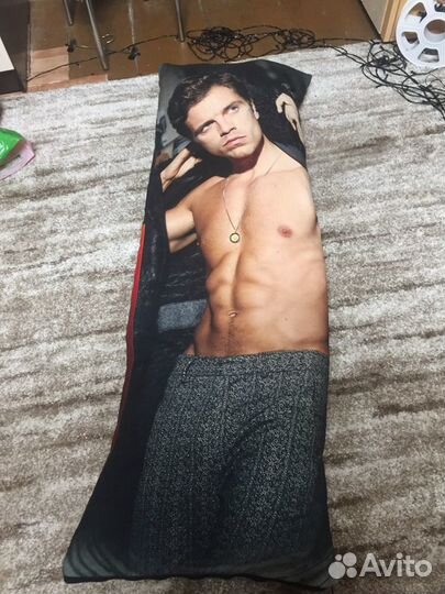 Подушка дакимакура