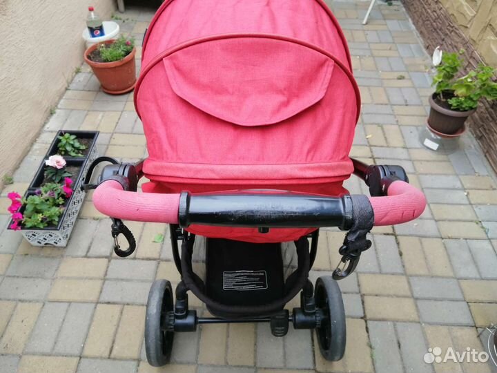 Прогулочная коляска babyton trio