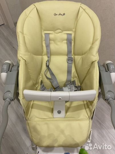 Стульчик для кормления Peg Perego Tatamia follow m