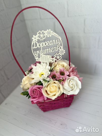 Букет в корзинке на 1 сентября/учителю