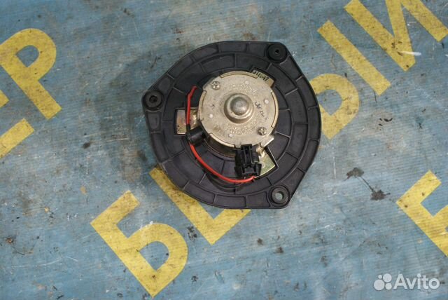 Моторчик печки Лада Калина