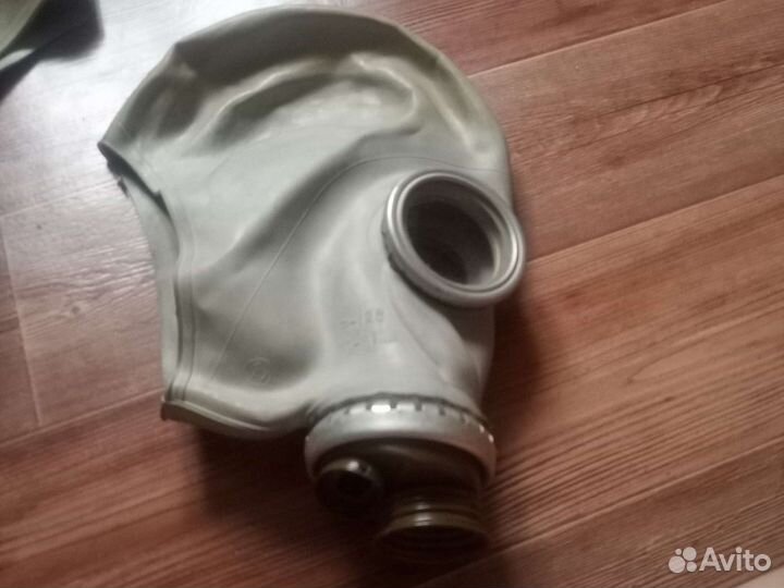 Противогаз