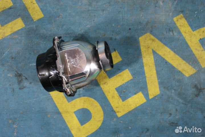 Передняя левая противотуманная фара Mitsubishi ASX