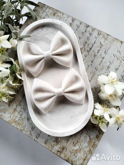 Бантики из замши