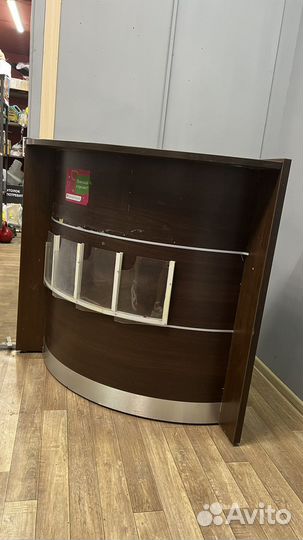 Стойка администратора, ресепшен