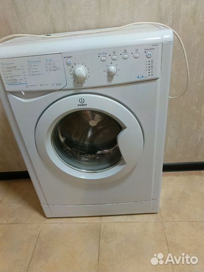 Стиральная машина indesit