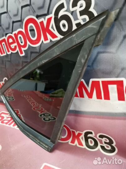 Стекло задний правый Ford Focus