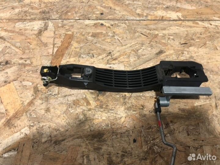 Кронштейн ручки двери задний правый Mazda 6 GJ