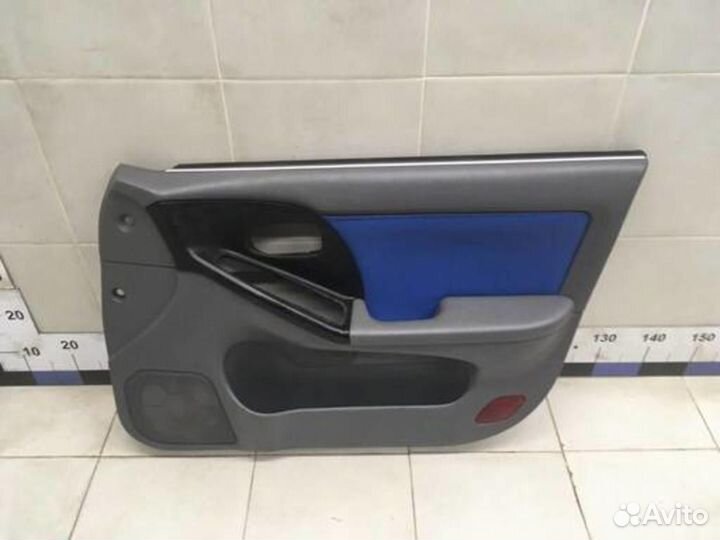 Обшивка двери передней правой Elantra 2000-2005