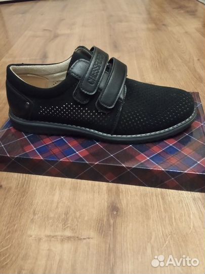 Туфли мужские,для школы, новые,размер 38