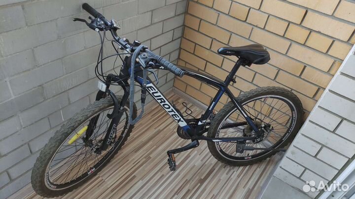 Велосипед 19 рама, 16 колеса