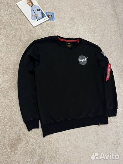 Свитшот Alpha Industries x nasa