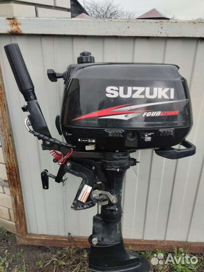 Лодочный мотор Suzuki 5