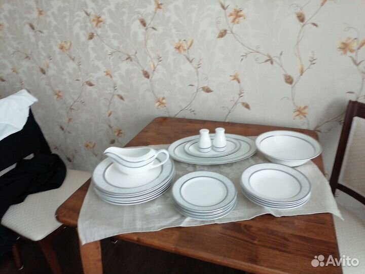 Сервиз столовый