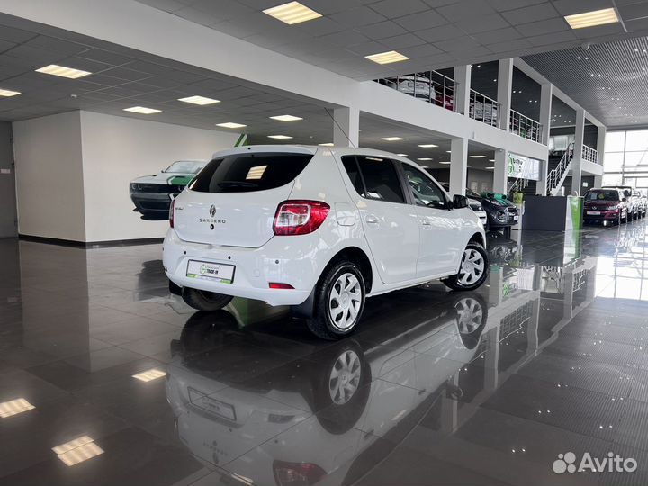 Renault Sandero 1.6 AT, 2017, 148 341 км