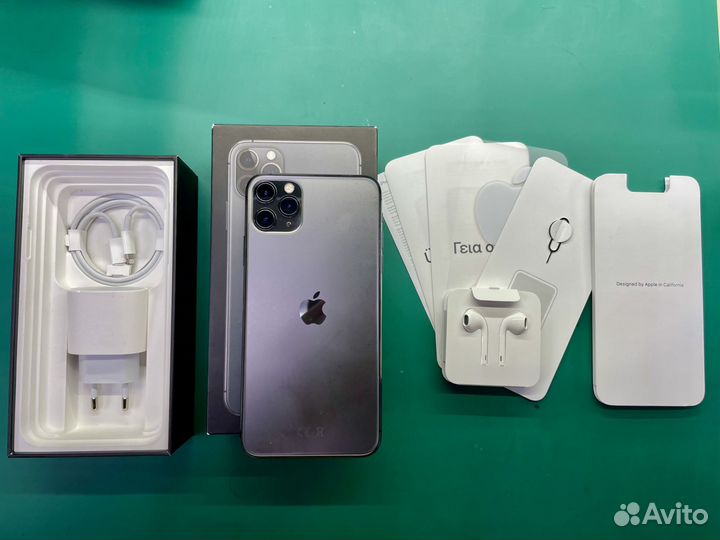 iPhone 11 Pro Max, 64 ГБ