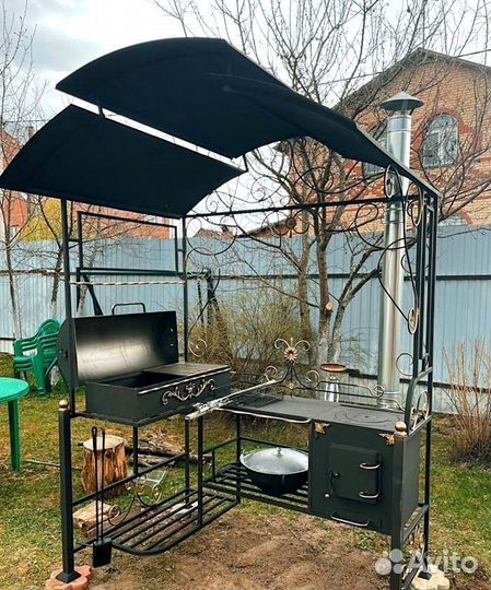 Мангал с крышей / Кованый мангал в стиле лофт